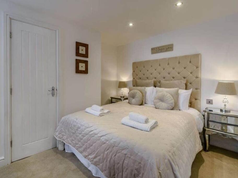The Hideaway Luxury 5* 2 Bed Garden Apartment Scarborough Exteriér fotografie
