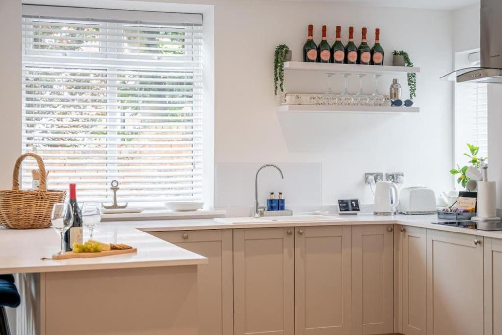 The Hideaway Luxury 5* 2 Bed Garden Apartment Scarborough Exteriér fotografie